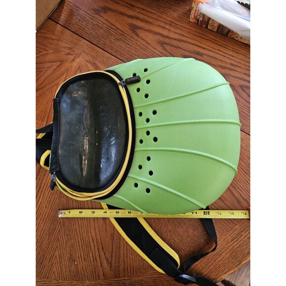 Round Crocs Backpack Bag Zip Green Croslite Holes Jibbitz Holes Embossed RARE - Picture 4 of 5